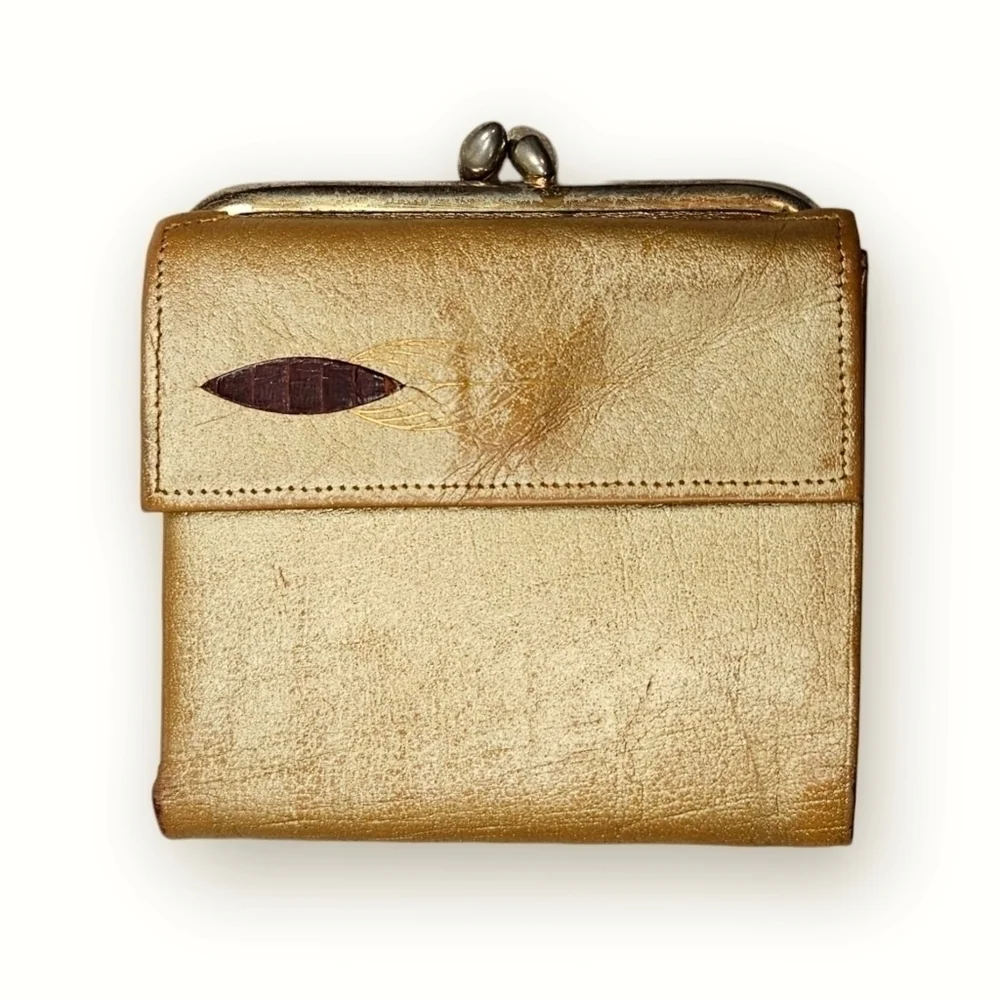 Buffalo Calf Trifold Wallet Gold Leather Leaf Accent Princess Gardner Vintage 4